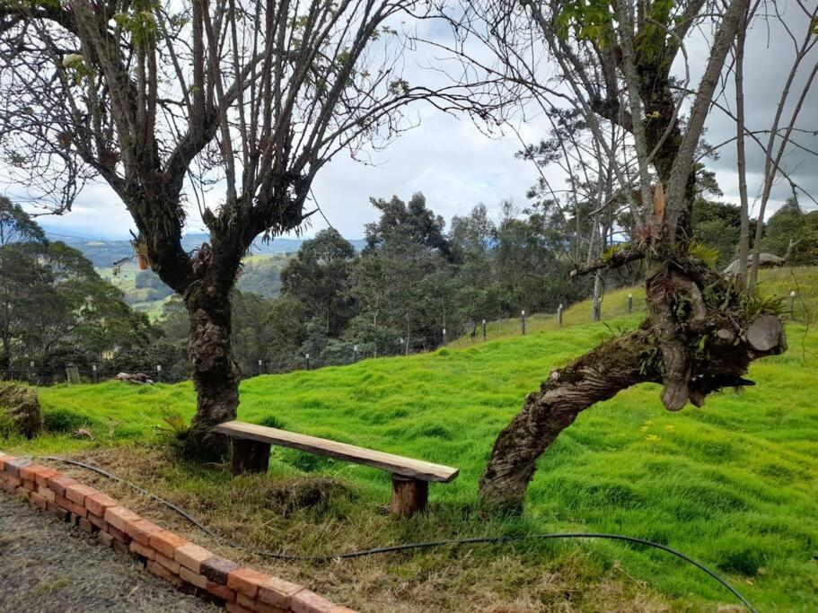 Hermosa Casa Campestre Moderna "Rancho La Marina" Chiquinquirá 外观 照片